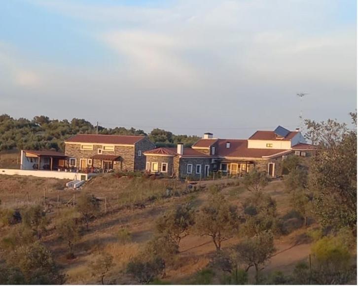 Casa Dos Xares Guest House Rosmaninhal  ภายนอก รูปภาพ